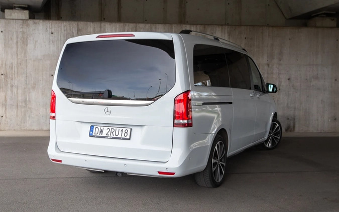 Mercedes-Benz Klasa V cena 219000 przebieg: 148000, rok produkcji 2019 z Wrocław małe 781